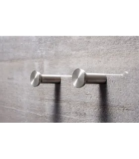 Jednoduchý nerezový vešiak N020  1ks