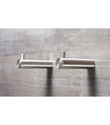 Jednoduchý nerezový vešiak N026  1ks