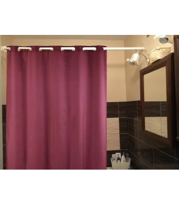 Teleskopická tyč do sprchy