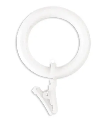 Drevené krúžky na záclonové tyče