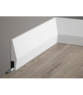 Dekoratívna lišta na stenu 2m