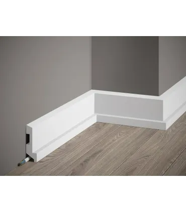 Dekoratívna lišta na stenu 2m