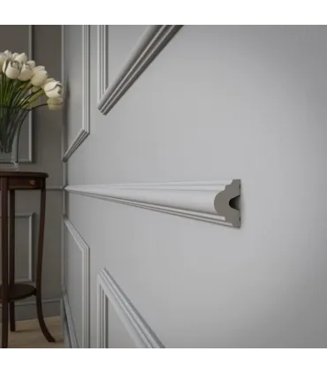 Dekoratívna lišta na stenu 2m